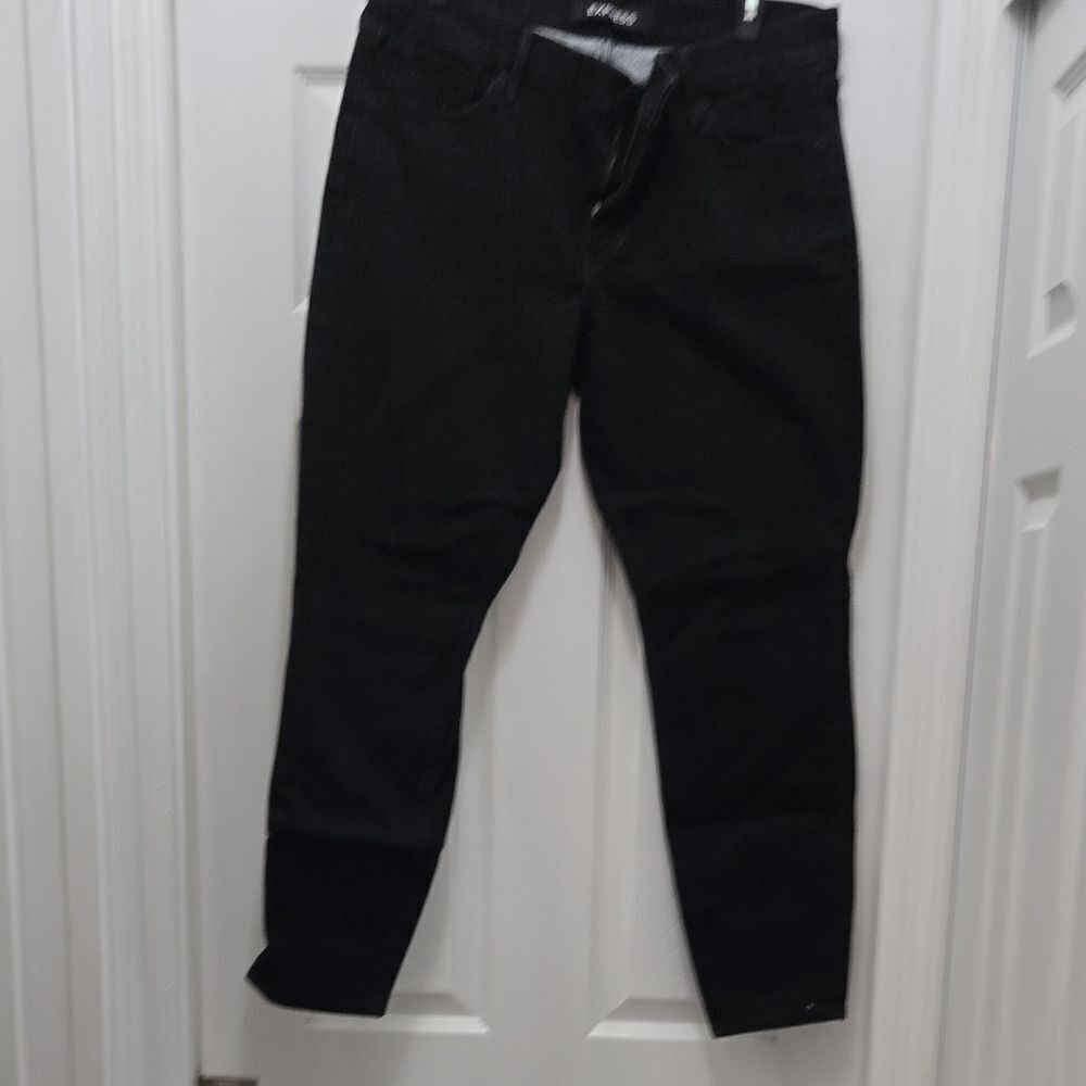 Express Women's Classic Black Skinny Jeans